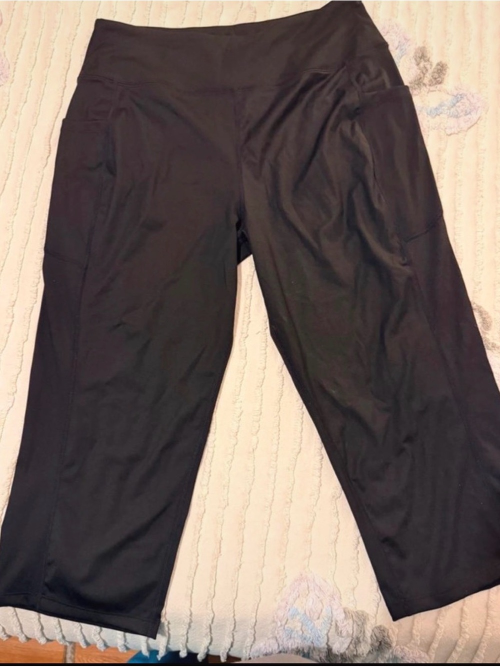 NWT Rosvigor Black High Waist Leggings w/ Pockets Size L